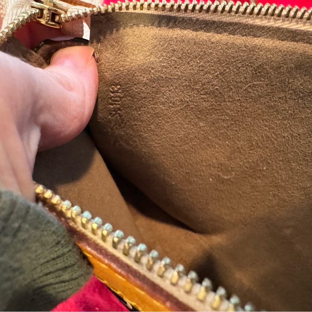 Rare Louis Vuitton Pochette Accessoires Shoulder Bag. Vintage Murakami Multicolo - Picture 6 of 10
